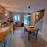Casa Bella - Istrian Stone House Tatil Evi Juršići