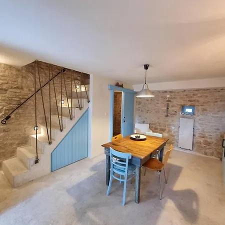 Casa Bella - Istrian Stone House Dom wakacyjny Juršići